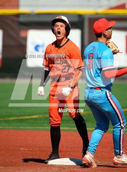 Thumbnail 3 in Huntington Beach vs Maranatha (Boras Classic South) photogallery.