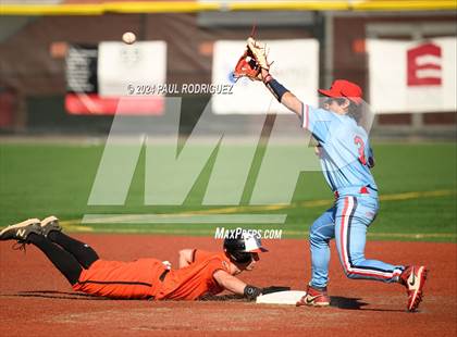 Thumbnail 3 in Huntington Beach vs Maranatha (Boras Classic South) photogallery.