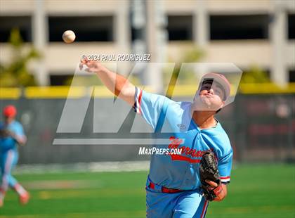 Thumbnail 2 in Huntington Beach vs Maranatha (Boras Classic South) photogallery.