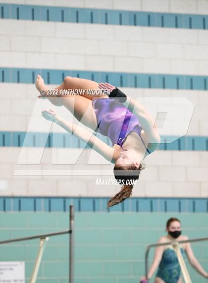 Thumbnail 1 in NCHSAA 3A State Diving Championships photogallery.