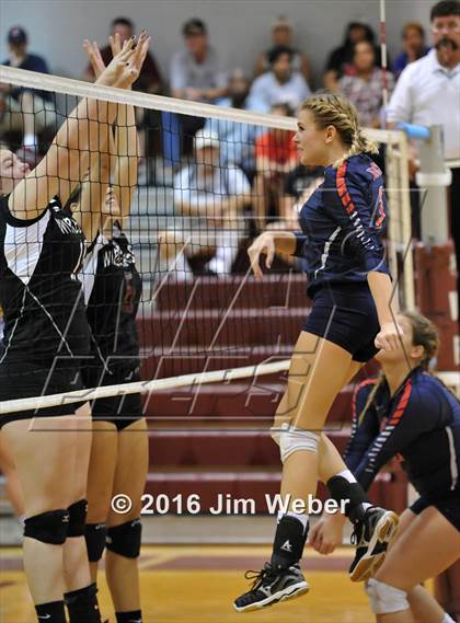 Thumbnail 1 in Fivay @ Wiregrass Ranch photogallery.
