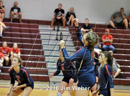 Thumbnail 1 in Fivay @ Wiregrass Ranch photogallery.