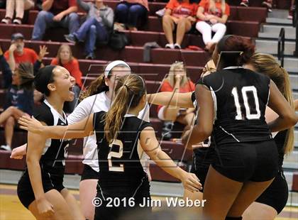 Thumbnail 2 in Fivay @ Wiregrass Ranch photogallery.