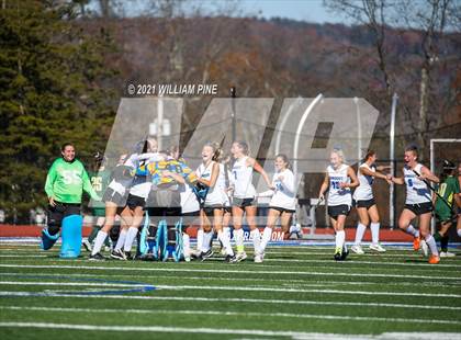 Thumbnail 1 in Rondout Valley vs. Lakeland (NYSPHSAA Class B Regional) photogallery.