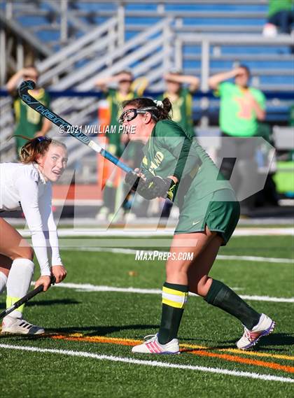 Thumbnail 3 in Rondout Valley vs. Lakeland (NYSPHSAA Class B Regional) photogallery.