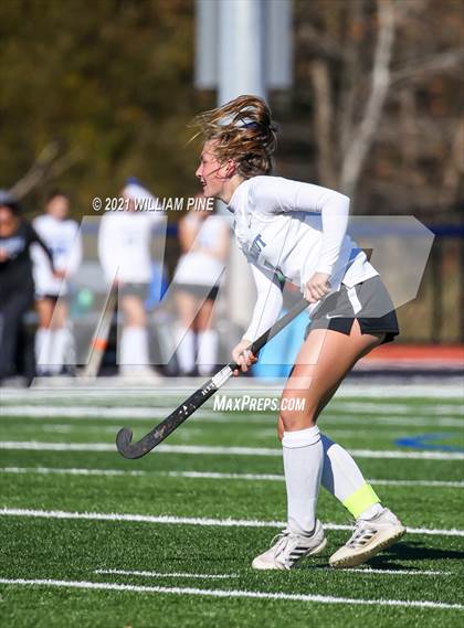 Thumbnail 2 in Rondout Valley vs. Lakeland (NYSPHSAA Class B Regional) photogallery.