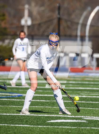 Thumbnail 1 in Rondout Valley vs. Lakeland (NYSPHSAA Class B Regional) photogallery.