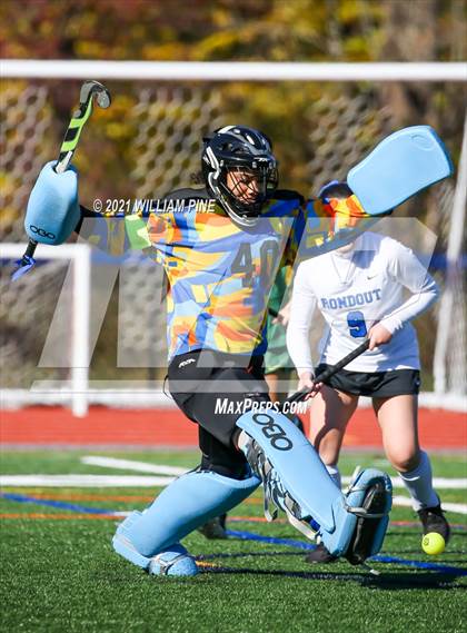 Thumbnail 2 in Rondout Valley vs. Lakeland (NYSPHSAA Class B Regional) photogallery.