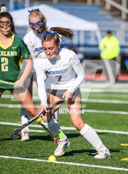 Thumbnail 2 in Rondout Valley vs. Lakeland (NYSPHSAA Class B Regional) photogallery.