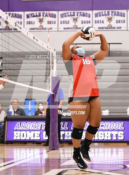 Thumbnail 1 in Phillip O. Berry @ Ardrey Kell photogallery.
