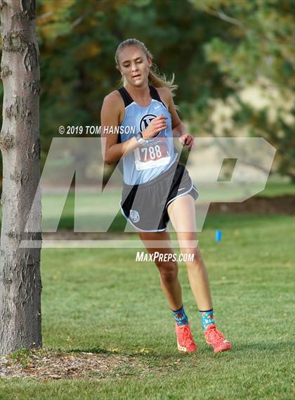 Thumbnail 2 in CHSAA 5A Region 4 Cross Country Meet photogallery.