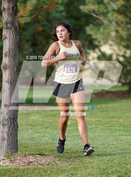 Thumbnail 1 in CHSAA 5A Region 4 Cross Country Meet photogallery.