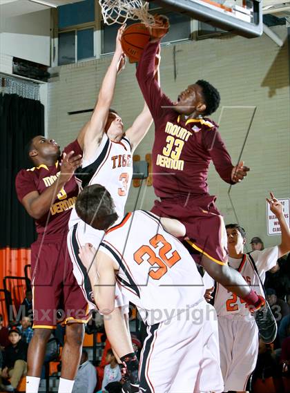 Thumbnail 2 in Mt. Vernon @ Mamaroneck photogallery.