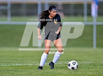 Thumbnail 1 in Avon vs Hamilton Southeastern  photogallery.