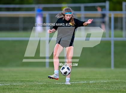 Thumbnail 2 in Avon vs Hamilton Southeastern  photogallery.