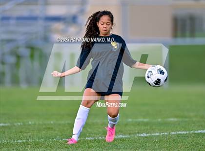 Thumbnail 1 in Avon vs Hamilton Southeastern  photogallery.