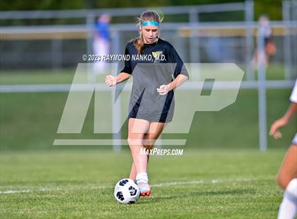 Thumbnail 3 in Avon vs Hamilton Southeastern  photogallery.