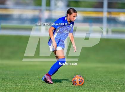 Thumbnail 3 in Avon vs Hamilton Southeastern  photogallery.