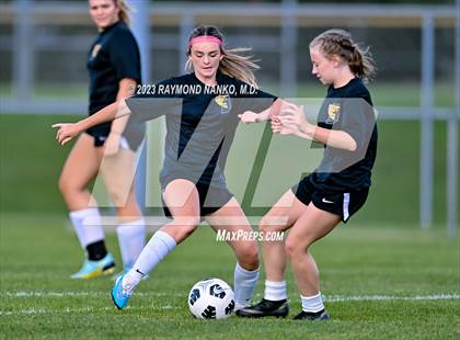Thumbnail 3 in Avon vs Hamilton Southeastern  photogallery.