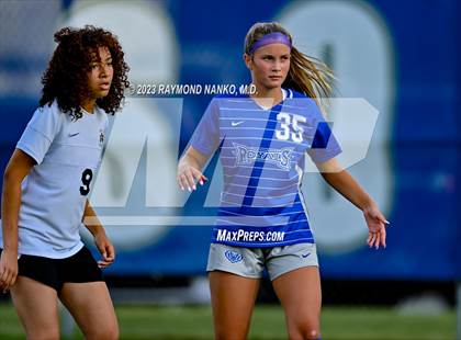 Thumbnail 2 in Avon vs Hamilton Southeastern  photogallery.