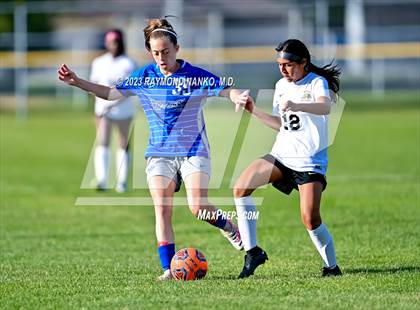 Thumbnail 2 in Avon vs Hamilton Southeastern  photogallery.