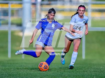 Thumbnail 1 in Avon vs Hamilton Southeastern  photogallery.