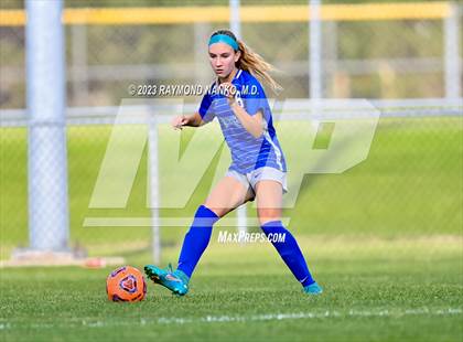 Thumbnail 2 in Avon vs Hamilton Southeastern  photogallery.