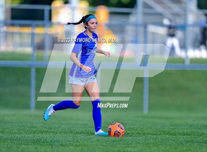 Thumbnail 2 in Avon vs Hamilton Southeastern  photogallery.