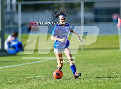 Thumbnail 3 in Avon vs Hamilton Southeastern  photogallery.
