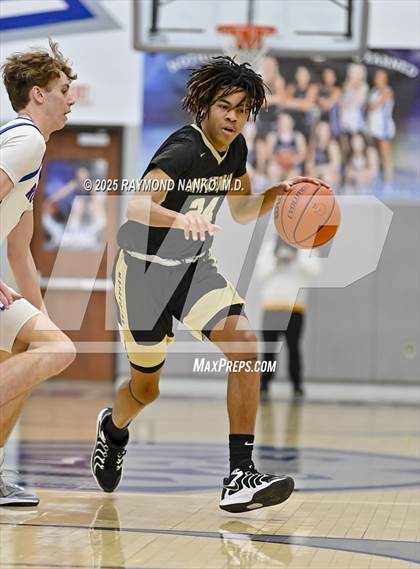 Thumbnail 3 in Mt. Vernon @ Hamilton Southeastern  photogallery.