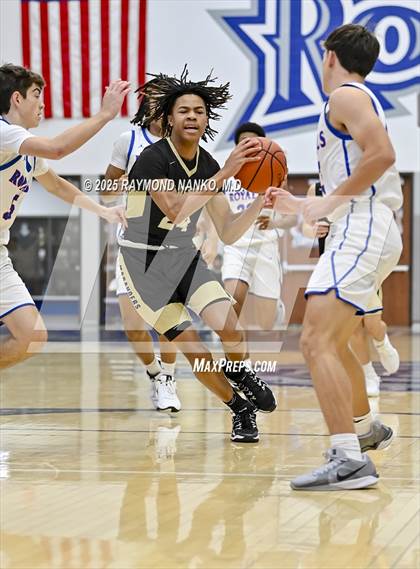 Thumbnail 3 in Mt. Vernon @ Hamilton Southeastern  photogallery.