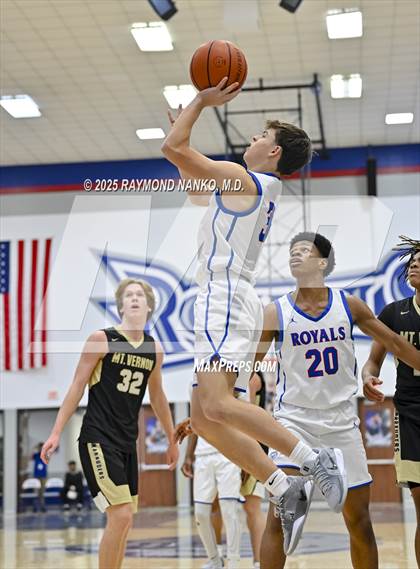 Thumbnail 1 in Mt. Vernon @ Hamilton Southeastern  photogallery.