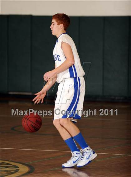 Thumbnail 1 in Putnam Valley vs. Haldane (Putnam Challenge) photogallery.