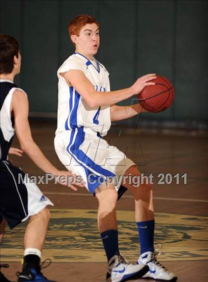 Thumbnail 2 in Putnam Valley vs. Haldane (Putnam Challenge) photogallery.