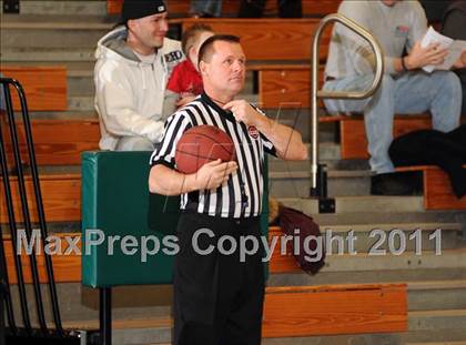 Thumbnail 1 in Putnam Valley vs. Haldane (Putnam Challenge) photogallery.