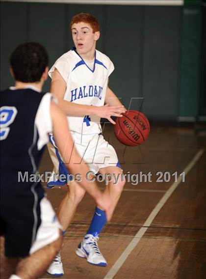 Thumbnail 3 in Putnam Valley vs. Haldane (Putnam Challenge) photogallery.