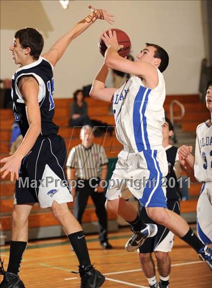 Thumbnail 3 in Putnam Valley vs. Haldane (Putnam Challenge) photogallery.