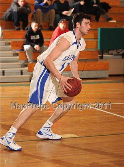 Thumbnail 3 in Putnam Valley vs. Haldane (Putnam Challenge) photogallery.