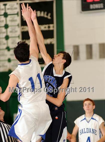 Thumbnail 1 in Putnam Valley vs. Haldane (Putnam Challenge) photogallery.
