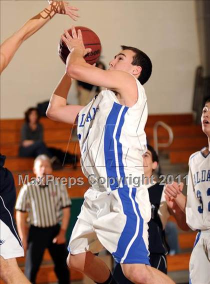 Thumbnail 1 in Putnam Valley vs. Haldane (Putnam Challenge) photogallery.