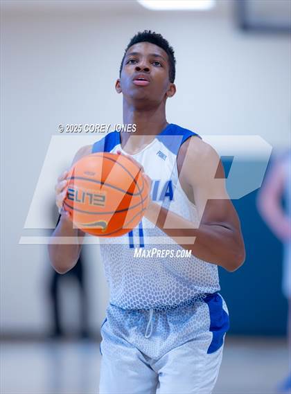 Thumbnail 3 in Paideia vs Newton (OTRH Tip Off Classic) photogallery.