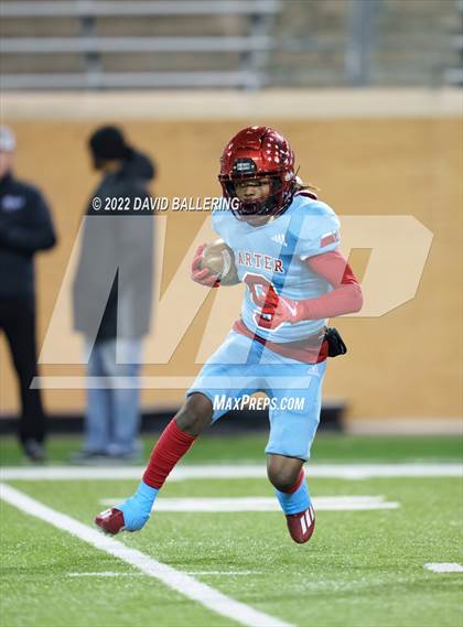 Thumbnail 3 in Lake Worth vs. Carter (UIL 4A D1 Area Playoff) photogallery.
