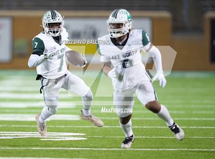 Thumbnail 3 in Lake Worth vs. Carter (UIL 4A D1 Area Playoff) photogallery.