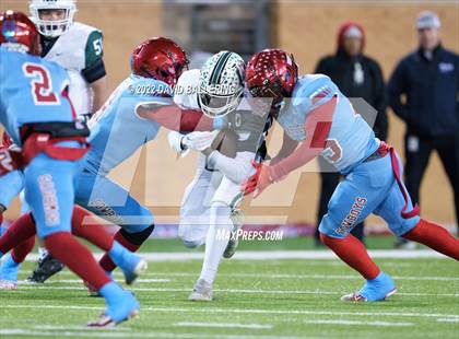 Thumbnail 3 in Lake Worth vs. Carter (UIL 4A D1 Area Playoff) photogallery.