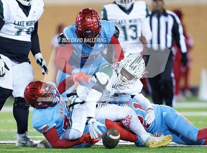 Thumbnail 2 in Lake Worth vs. Carter (UIL 4A D1 Area Playoff) photogallery.