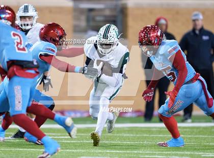 Thumbnail 3 in Lake Worth vs. Carter (UIL 4A D1 Area Playoff) photogallery.