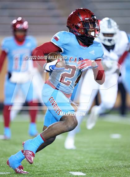 Thumbnail 2 in Lake Worth vs. Carter (UIL 4A D1 Area Playoff) photogallery.