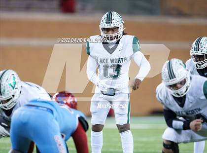 Thumbnail 3 in Lake Worth vs. Carter (UIL 4A D1 Area Playoff) photogallery.