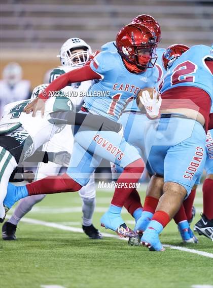 Thumbnail 2 in Lake Worth vs. Carter (UIL 4A D1 Area Playoff) photogallery.