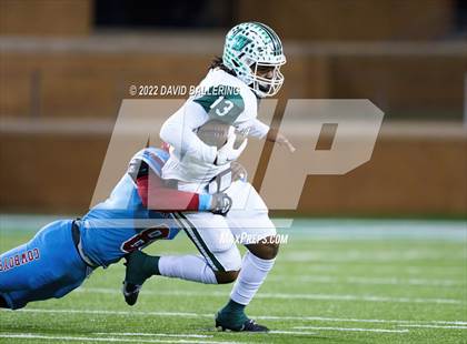 Thumbnail 3 in Lake Worth vs. Carter (UIL 4A D1 Area Playoff) photogallery.